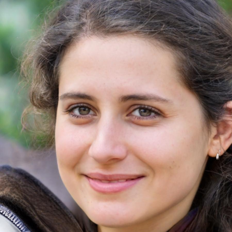 Instructor Tamsin Bellamy